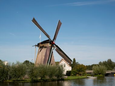 Visiting Delft: A City of Blue Pottery and Quiet Canals
